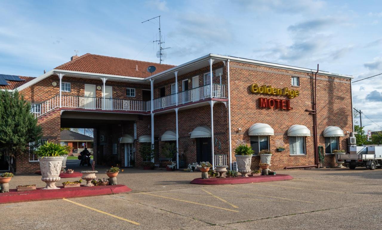 Golden Age Motor Inn 퀘안비얀 외부 사진